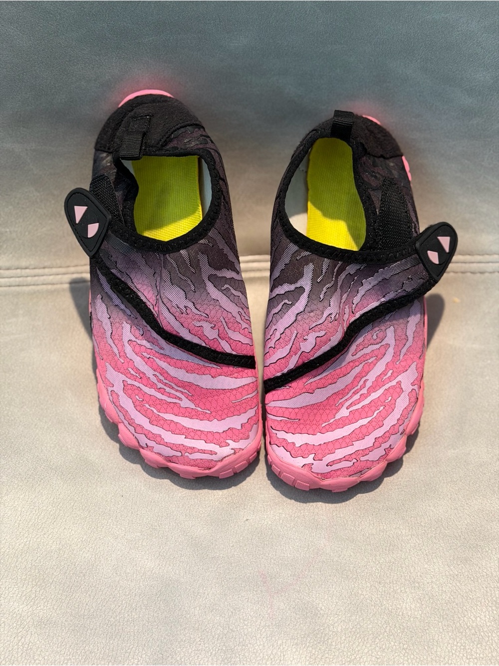Kids Pink Gradient Water Shoes Easy On/Off - Size 1.5 US